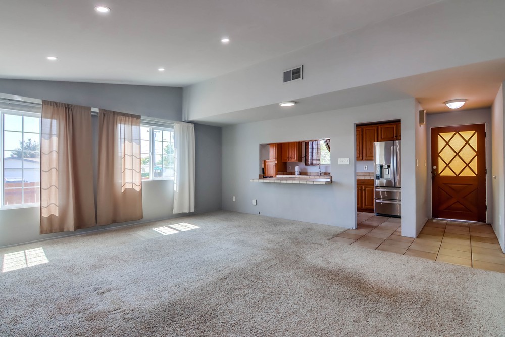 Virtual tour photo 9 of 48 for 8840 Pinecrest Ave