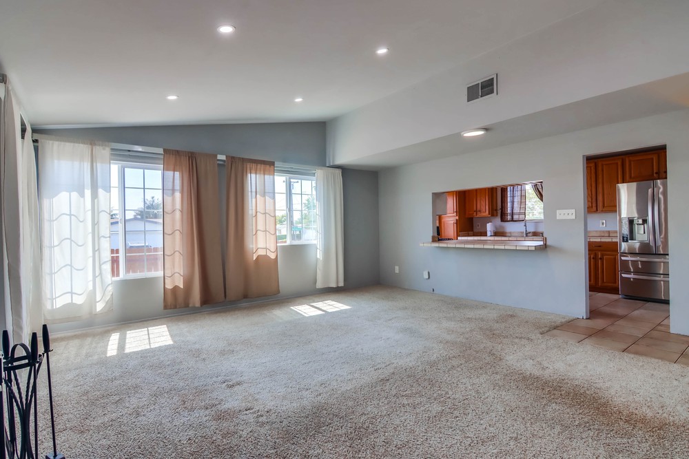 Virtual tour photo 10 of 48 for 8840 Pinecrest Ave