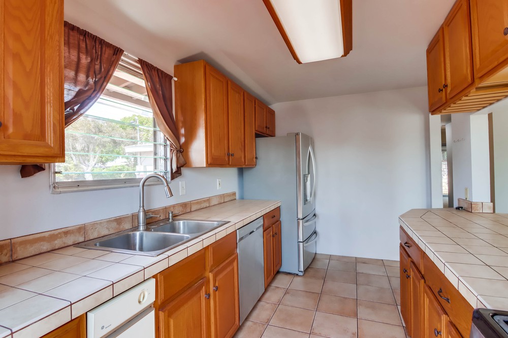 Virtual tour photo 23 of 48 for 8840 Pinecrest Ave