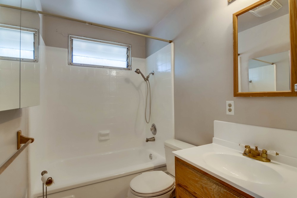 Virtual tour photo 25 of 48 for 8840 Pinecrest Ave