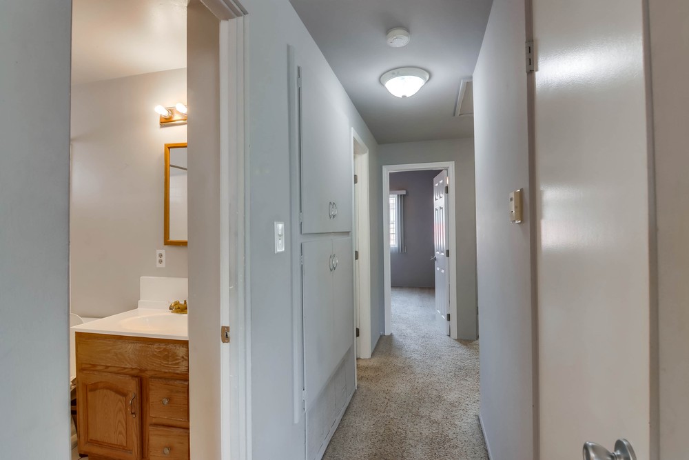 Virtual tour photo 26 of 48 for 8840 Pinecrest Ave
