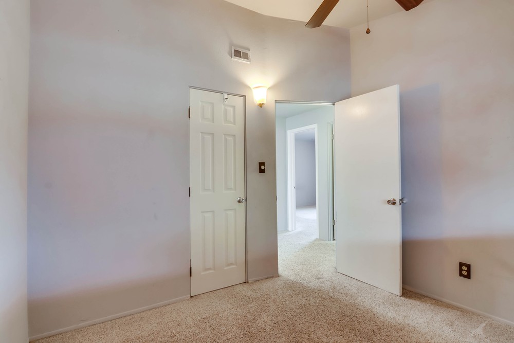 Virtual tour photo 31 of 48 for 8840 Pinecrest Ave