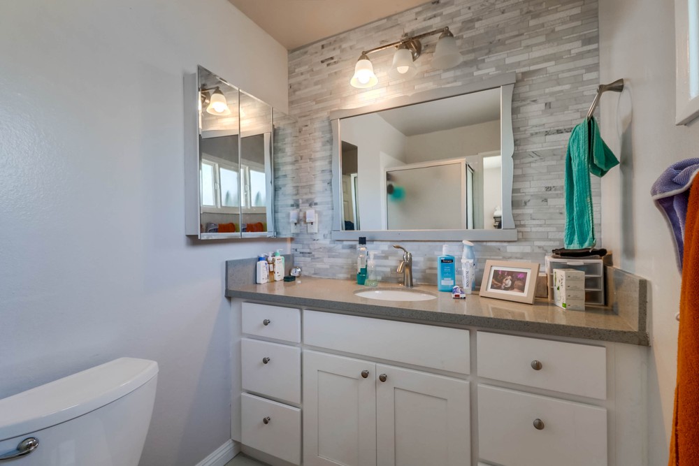 Virtual tour photo 20 of 35 for 8841 Sovereign Rd