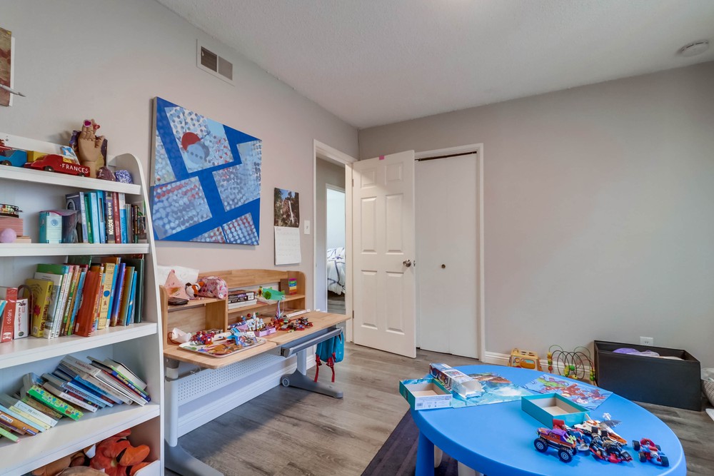 Virtual tour photo 23 of 35 for 8841 Sovereign Rd
