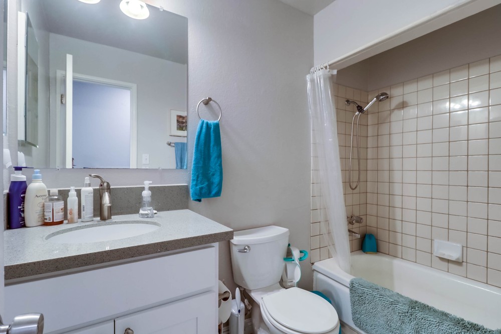 Virtual tour photo 25 of 35 for 8841 Sovereign Rd
