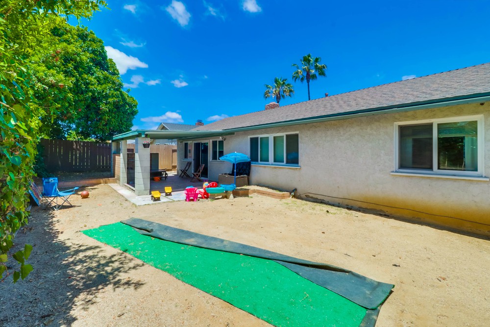 Virtual tour photo 32 of 35 for 8841 Sovereign Rd