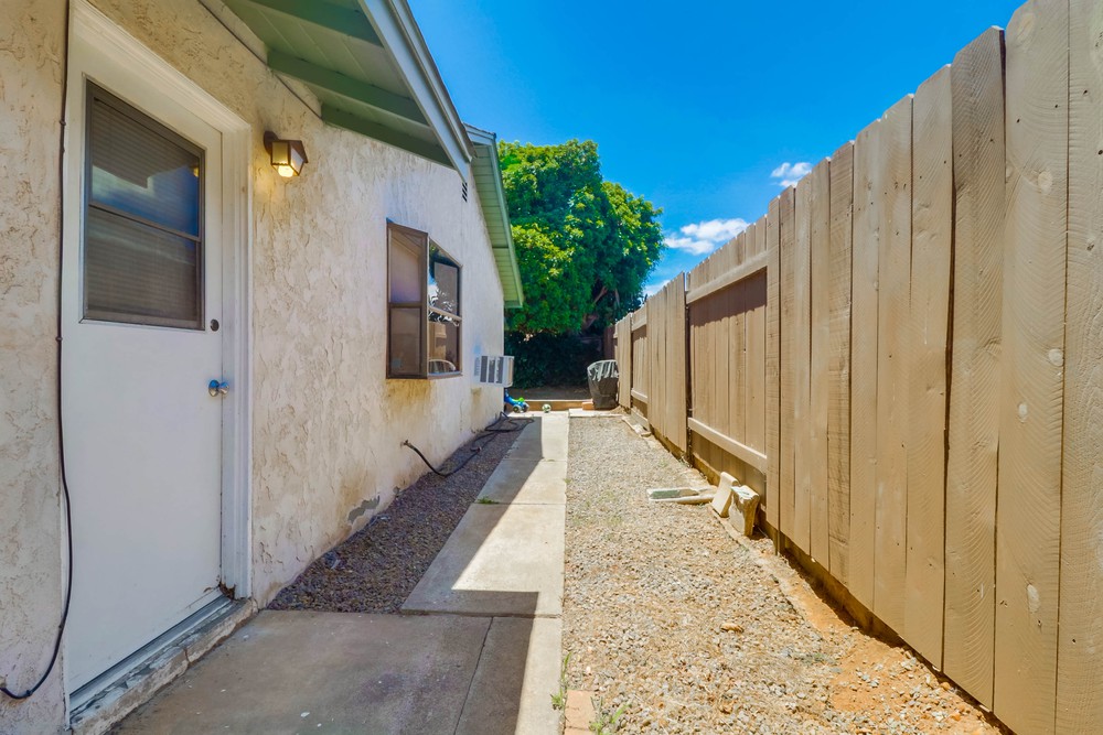 Virtual tour photo 34 of 35 for 8841 Sovereign Rd