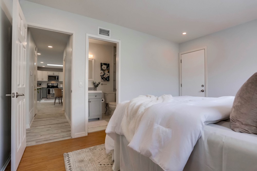 Virtual tour photo 24 of 34 for 8846 Pagoda Way