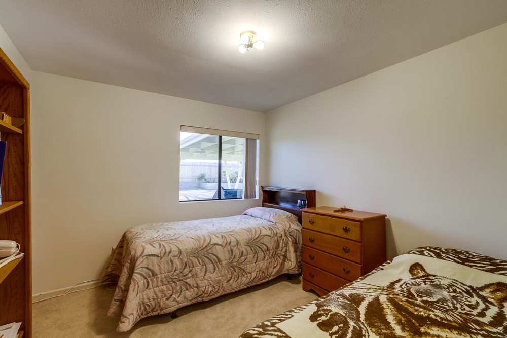 Virtual tour photo 16 of 29 for 8849 Glenhaven St