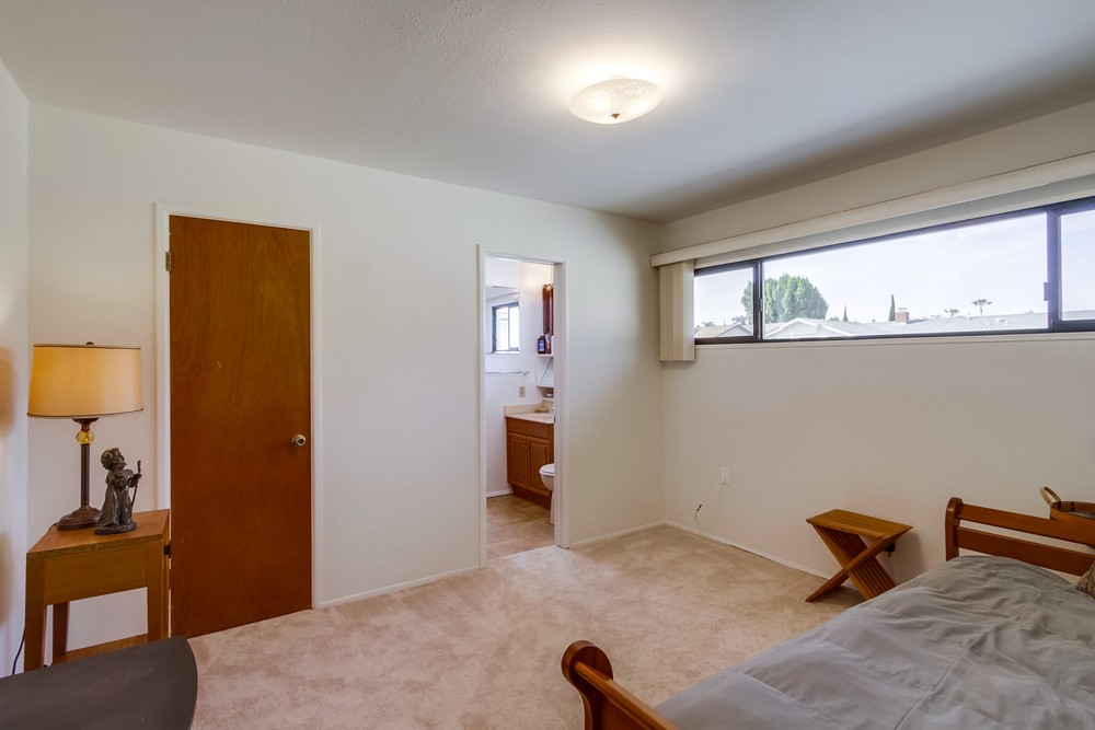 Virtual tour photo 20 of 29 for 8849 Glenhaven St