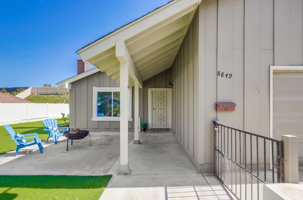 Virtual tour photo 5 of 50 for 8849 Revelstoke Way