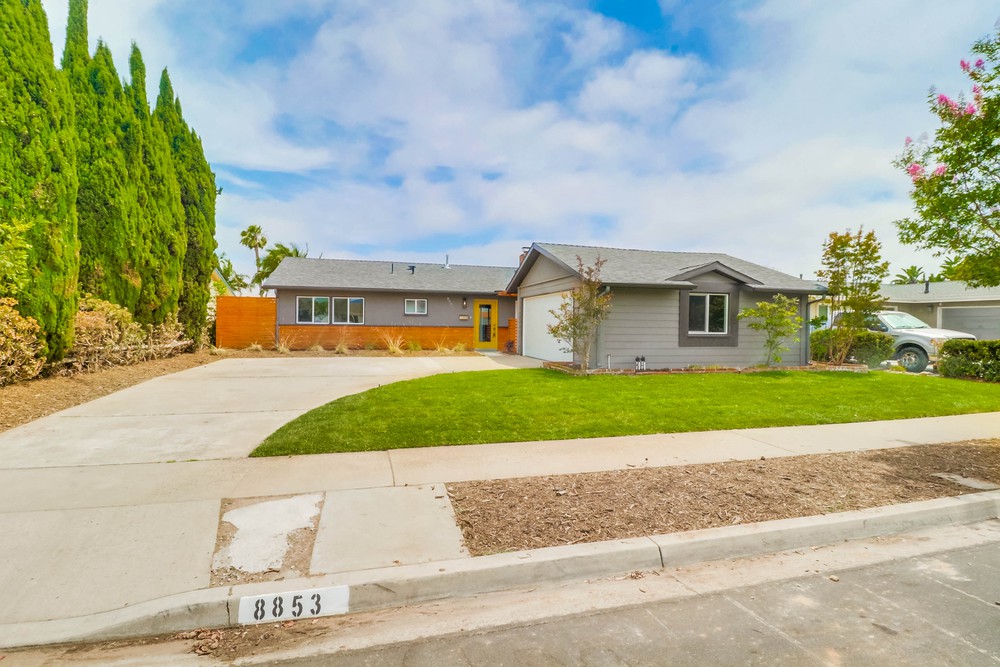Virtual tour photo 1 of 47 for 8853 Heraldry St