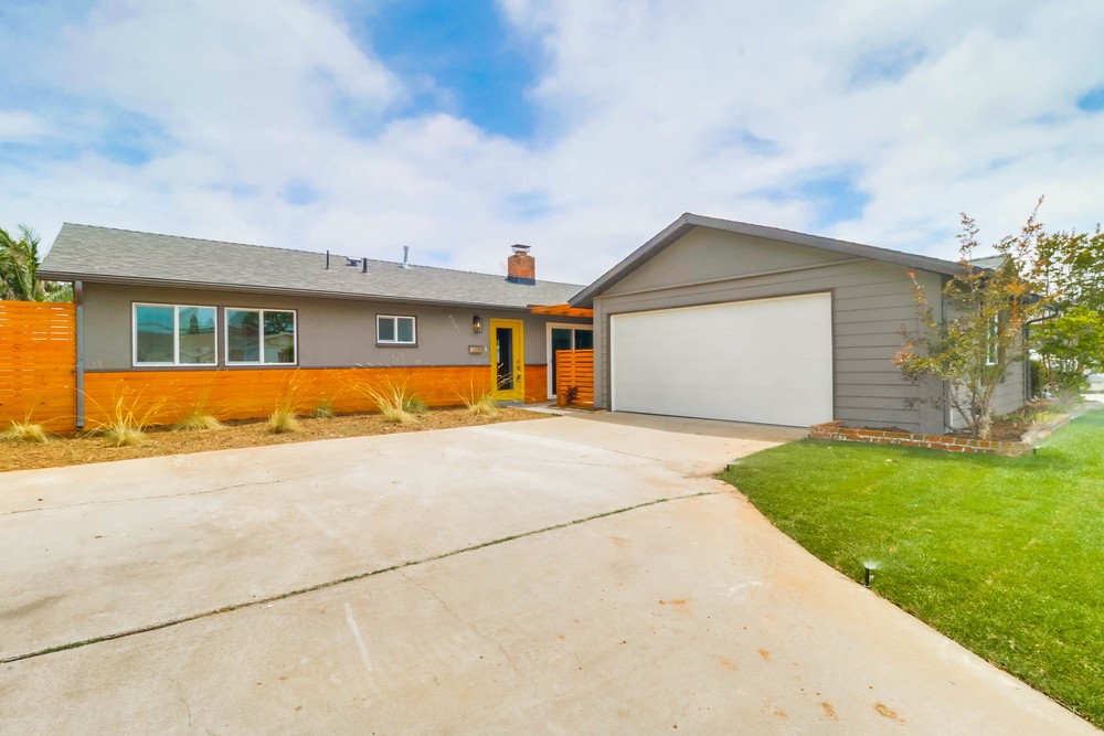 Virtual tour photo 5 of 47 for 8853 Heraldry St