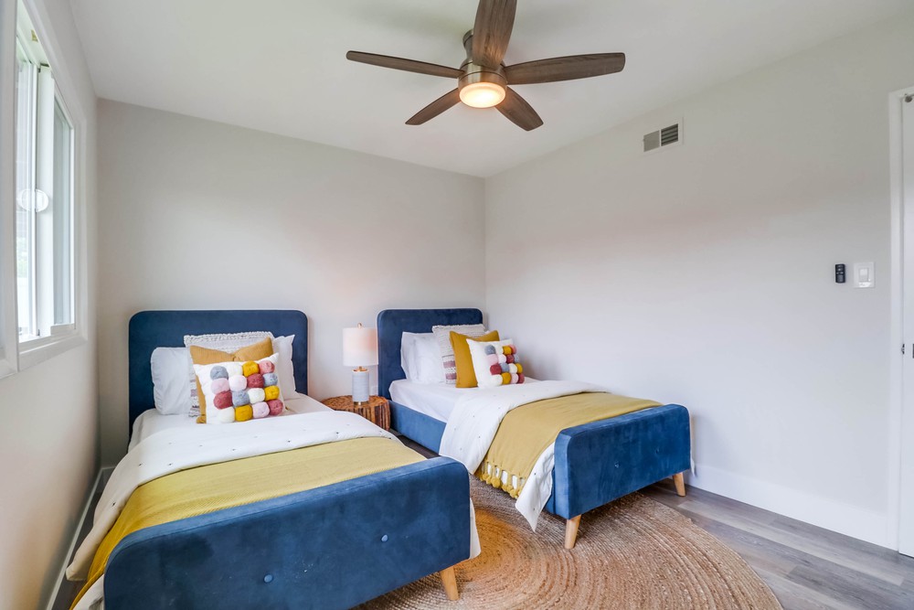 Virtual tour photo 27 of 47 for 8853 Heraldry St