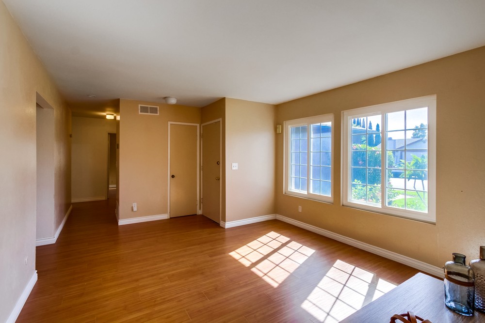 Virtual tour photo 8 of 35 for 8854 Harlington Dr