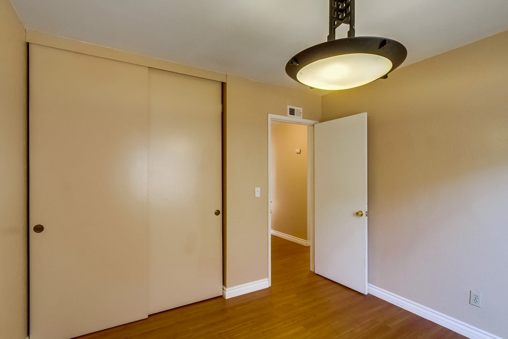 Virtual tour photo 24 of 35 for 8854 Harlington Dr
