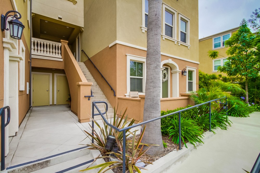 Virtual tour photo 4 of 39 for 8861 Lightwave Ave