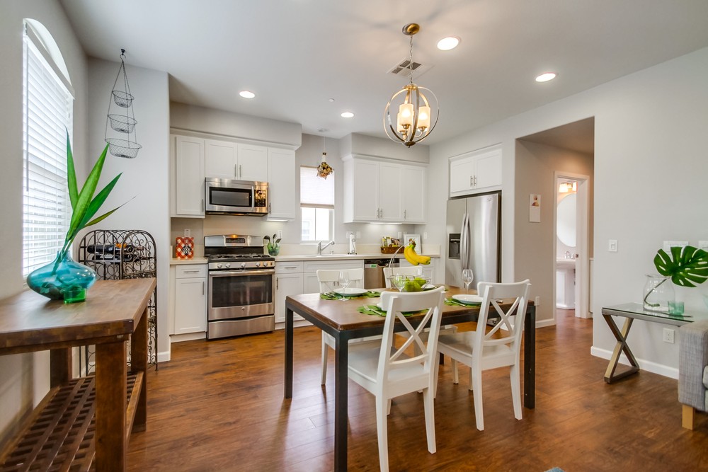 Virtual tour photo 12 of 39 for 8861 Lightwave Ave