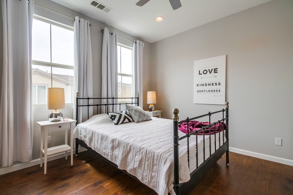 Virtual tour photo 21 of 39 for 8861 Lightwave Ave