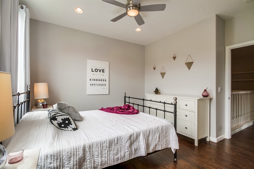 Virtual tour photo 22 of 39 for 8861 Lightwave Ave