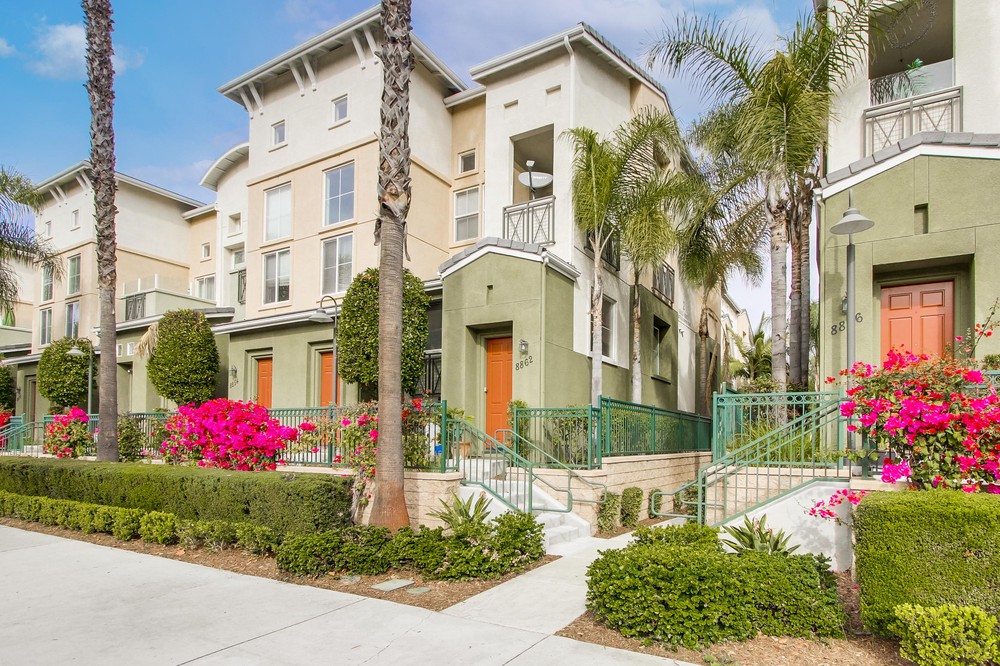 Virtual tour photo 3 of 61 for 8862 Spectrum Center Blvd