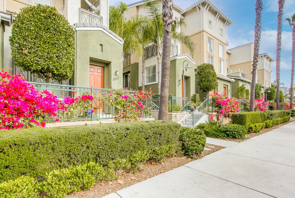 Virtual tour photo 4 of 61 for 8862 Spectrum Center Blvd