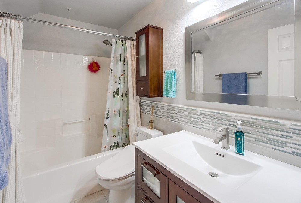 Virtual tour photo 40 of 61 for 8862 Spectrum Center Blvd