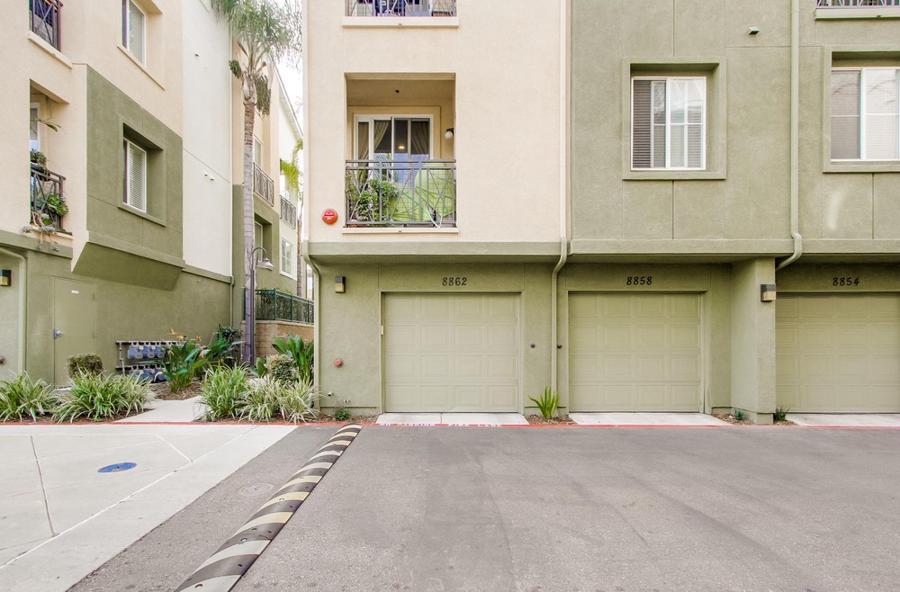 Virtual tour photo 51 of 61 for 8862 Spectrum Center Blvd