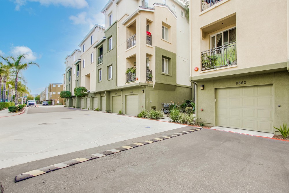 Virtual tour photo 52 of 61 for 8862 Spectrum Center Blvd