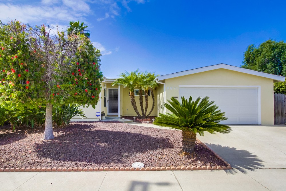 Virtual tour photo 1 of 34 for 8871 Pinecrest Ave