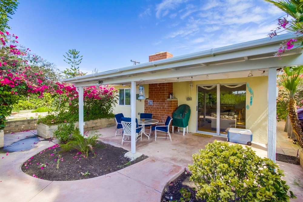Virtual tour photo 30 of 34 for 8871 Pinecrest Ave