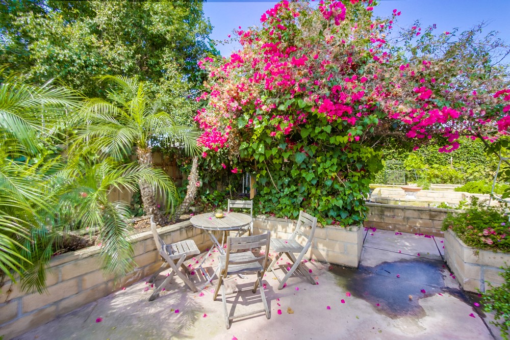 Virtual tour photo 31 of 34 for 8871 Pinecrest Ave
