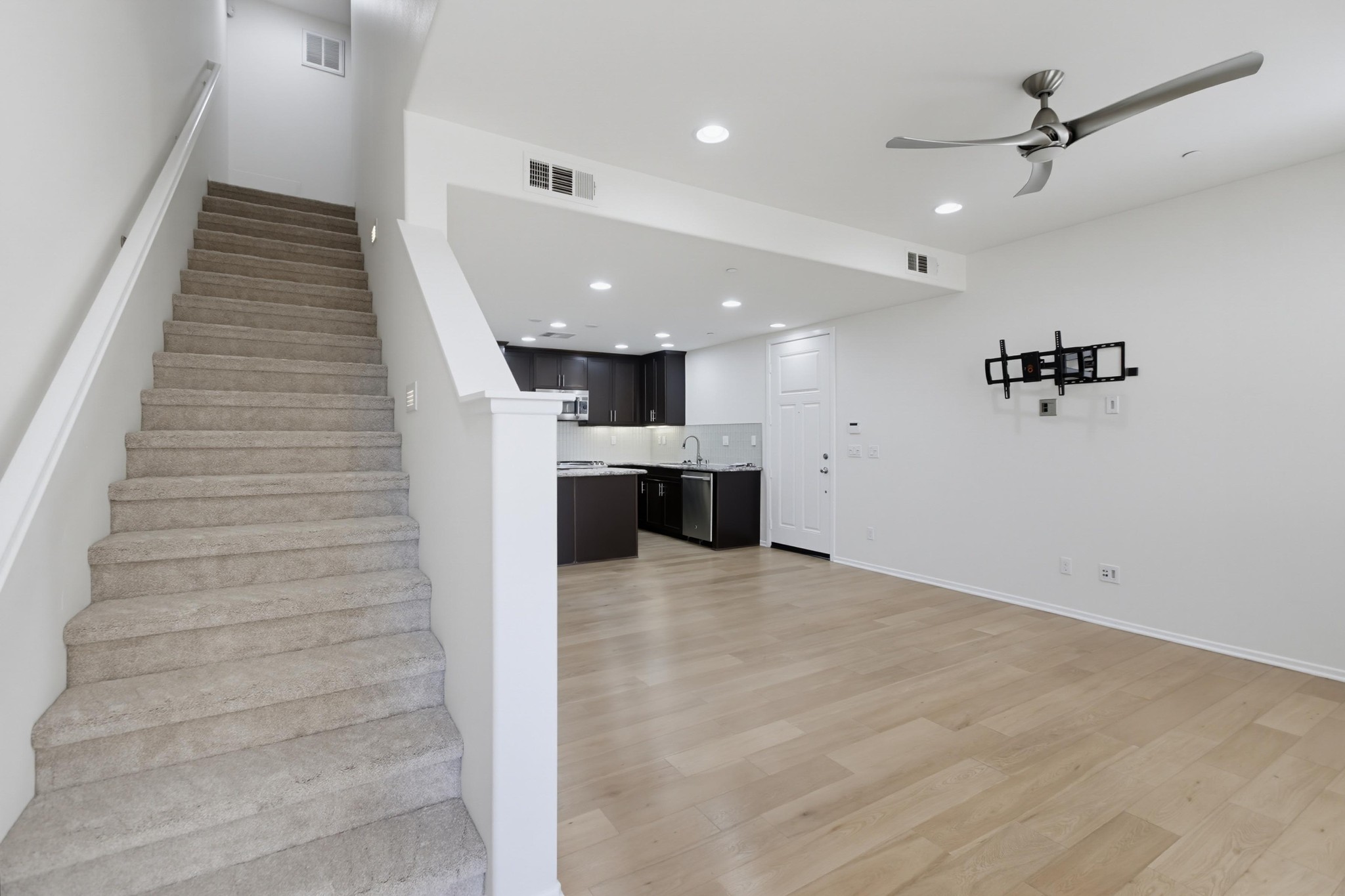 Virtual tour photo 20 of 63 for 8874 Promenade N Pl