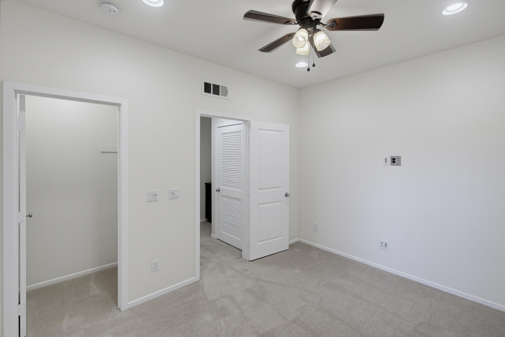 Virtual tour photo 25 of 63 for 8874 Promenade N Pl