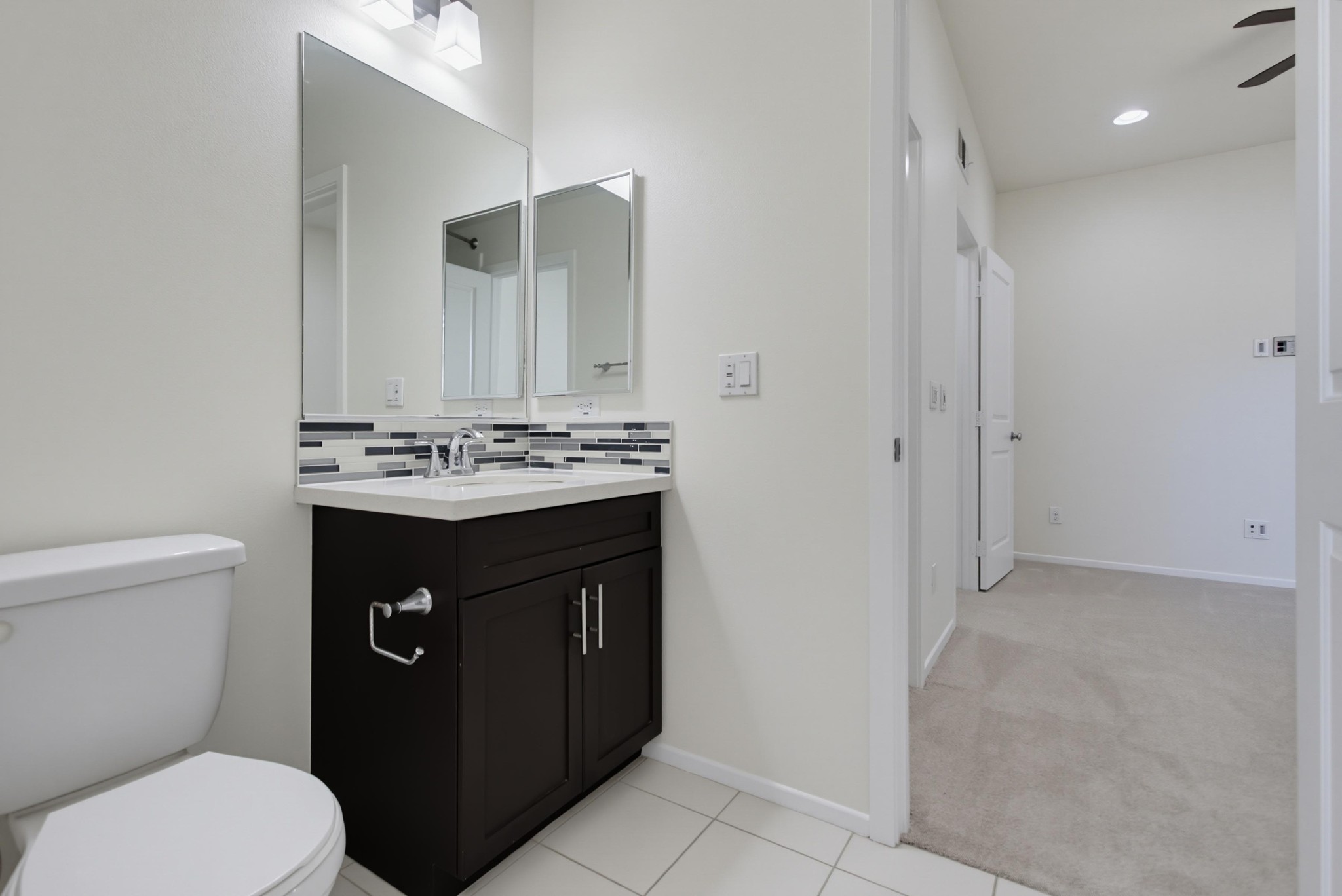 Virtual tour photo 28 of 63 for 8874 Promenade N Pl