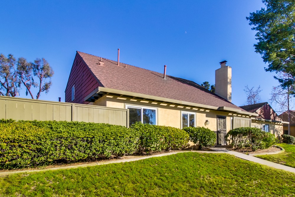 Virtual tour photo 3 of 52 for 8879 Hillery Dr
