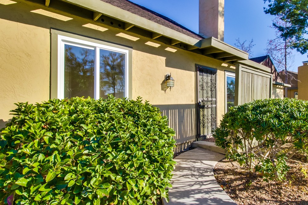 Virtual tour photo 6 of 52 for 8879 Hillery Dr