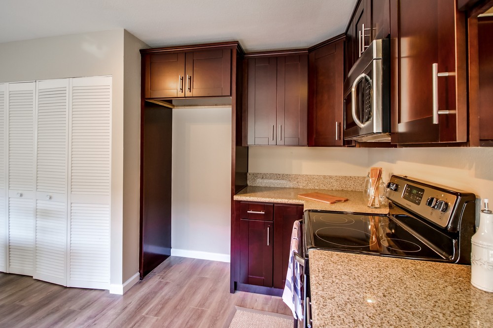 Virtual tour photo 15 of 52 for 8879 Hillery Dr