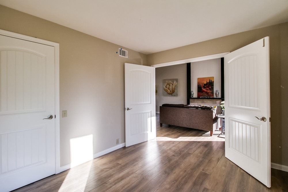 Virtual tour photo 39 of 52 for 8879 Hillery Dr
