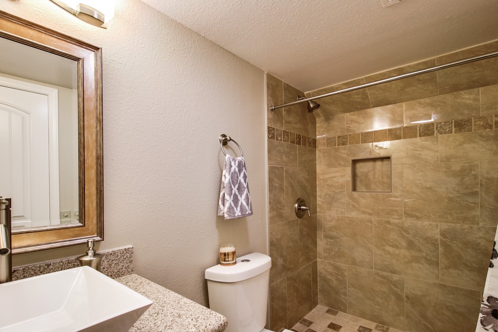 Virtual tour photo 40 of 52 for 8879 Hillery Dr