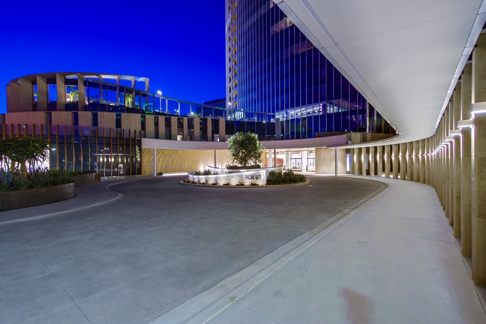 Virtual tour photo 9 of 94 for 888 W E St #2604