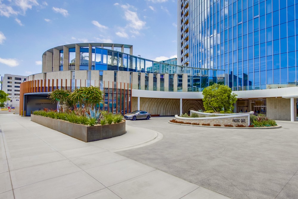Virtual tour photo 7 of 96 for 888 West E St #503
