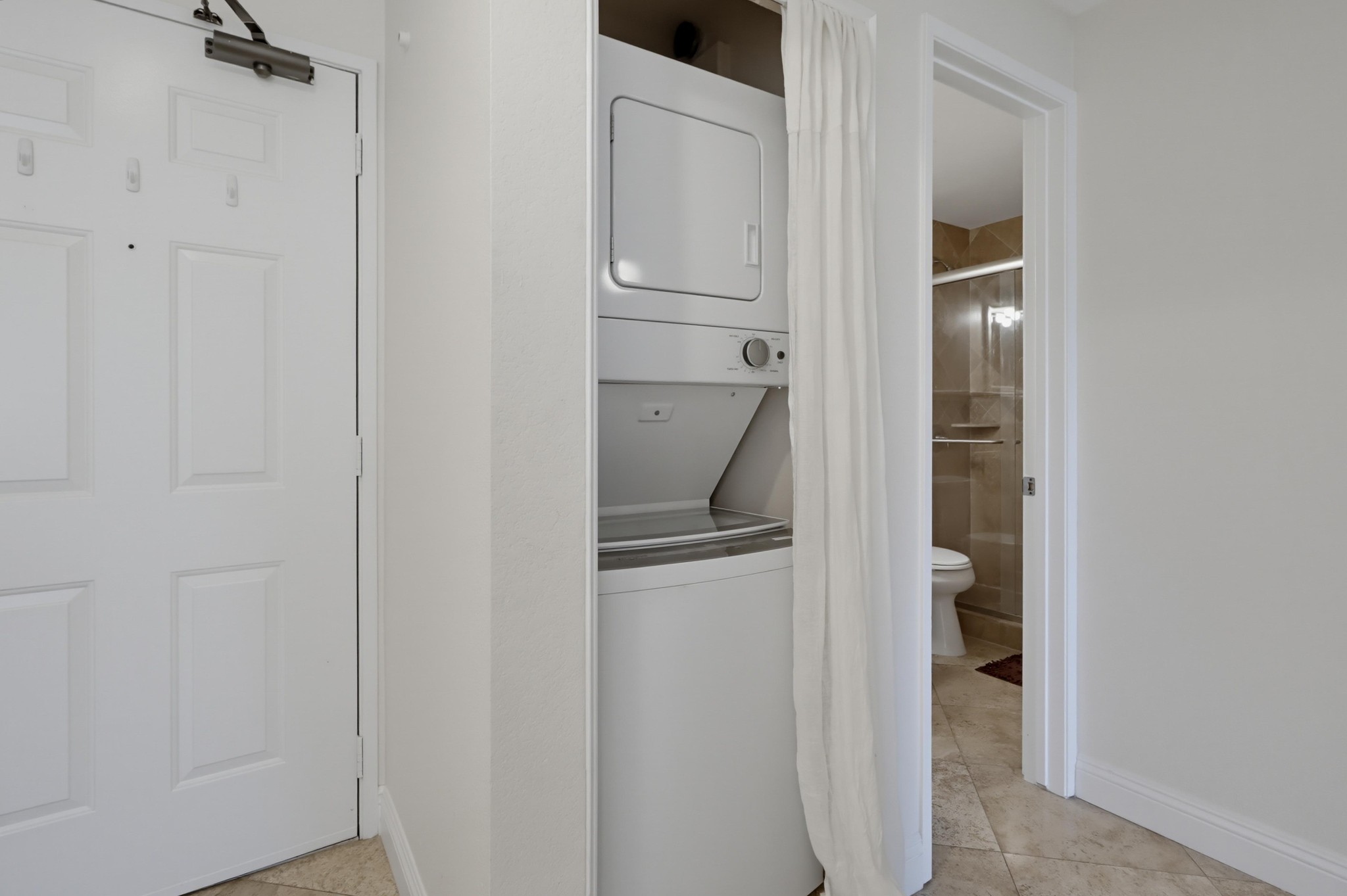 Virtual tour photo 22 of 38 for 8889 Caminito Plaza Centro