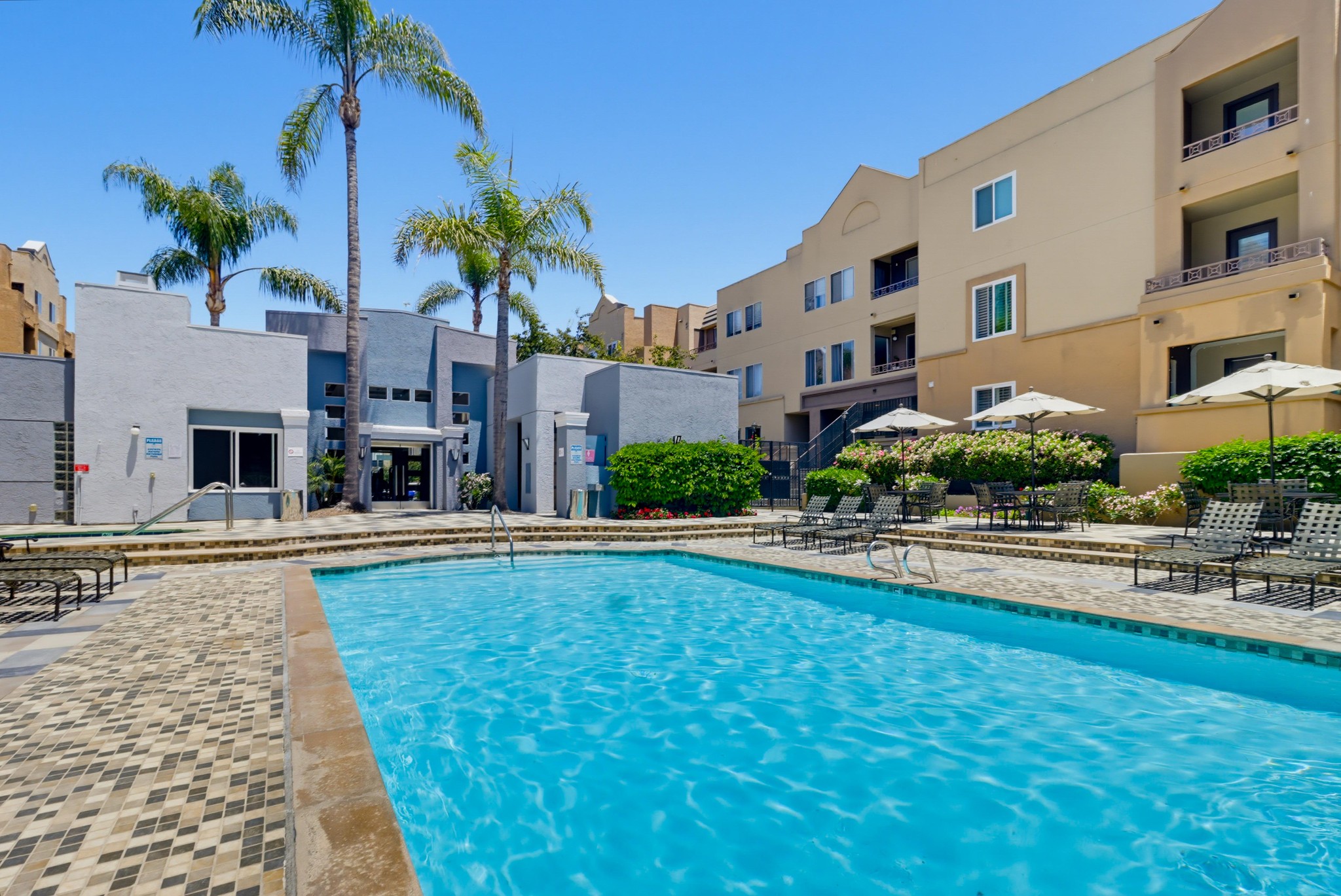 Virtual tour photo 35 of 38 for 8889 Caminito Plaza Centro
