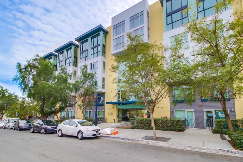 Virtual tour photo 1 of 25 for 889 Date St #110