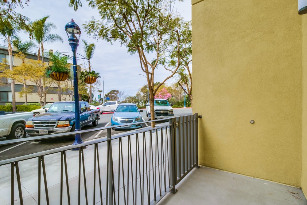 Virtual tour photo 10 of 25 for 889 Date St #110