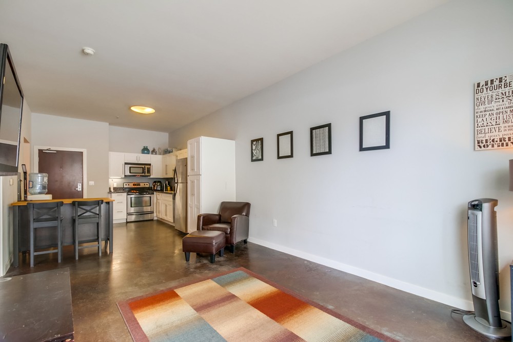 Virtual tour photo 13 of 25 for 889 Date St #110