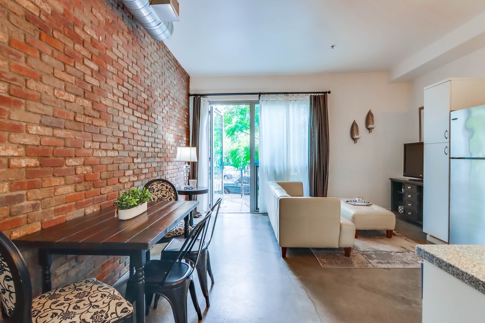 Virtual tour photo 4 of 27 for 889 Date St., Unit 128