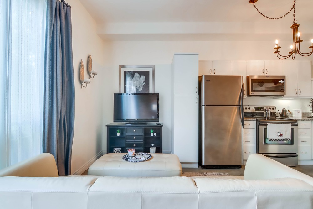 Virtual tour photo 6 of 27 for 889 Date St., Unit 128