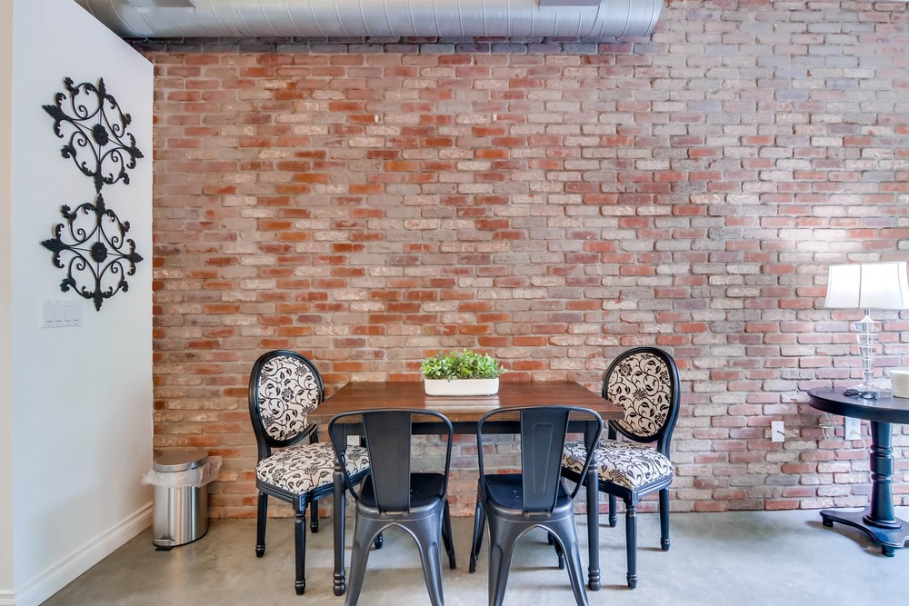 Virtual tour photo 9 of 27 for 889 Date St., Unit 128